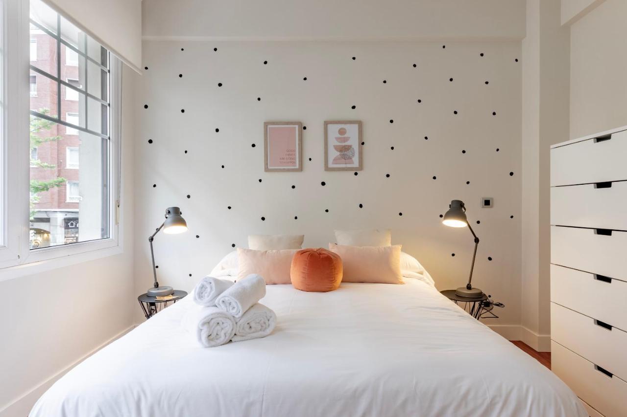 Gran Apartamento Con Estilo En El Centro De Bilbao Eksteriør bilde